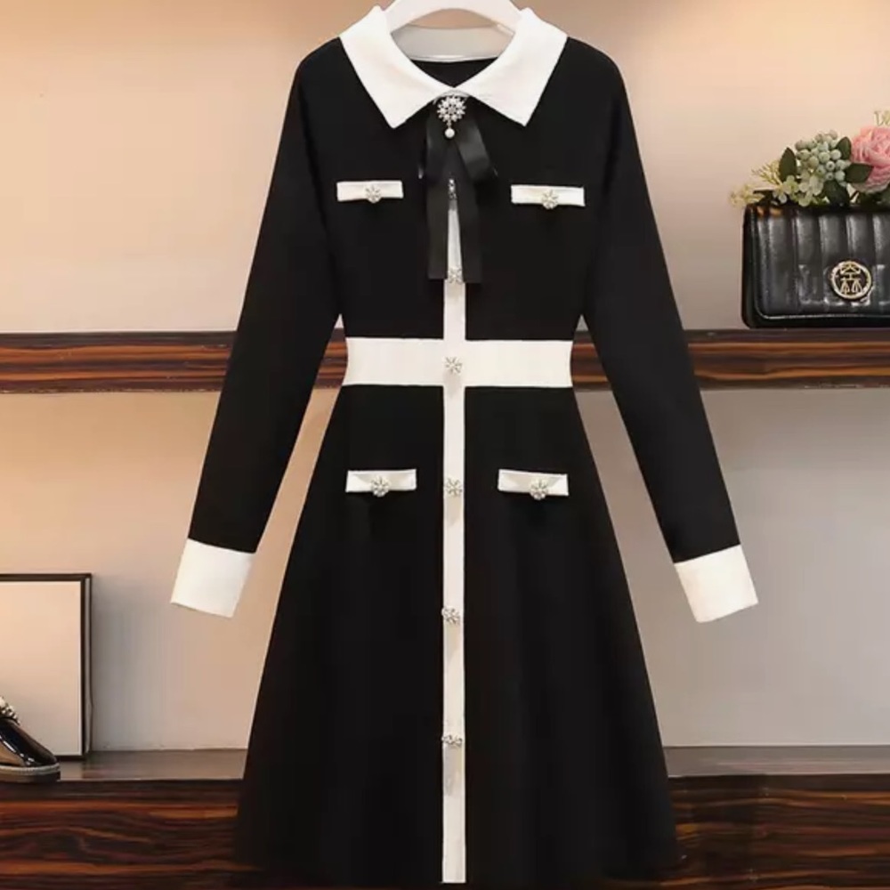 New Beautiful black and white knit waisted dress size 3x
